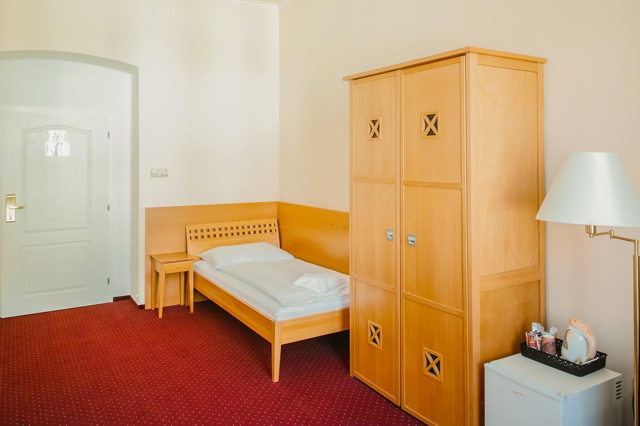 Hotel U Salzmannu Plzeň Extérieur photo