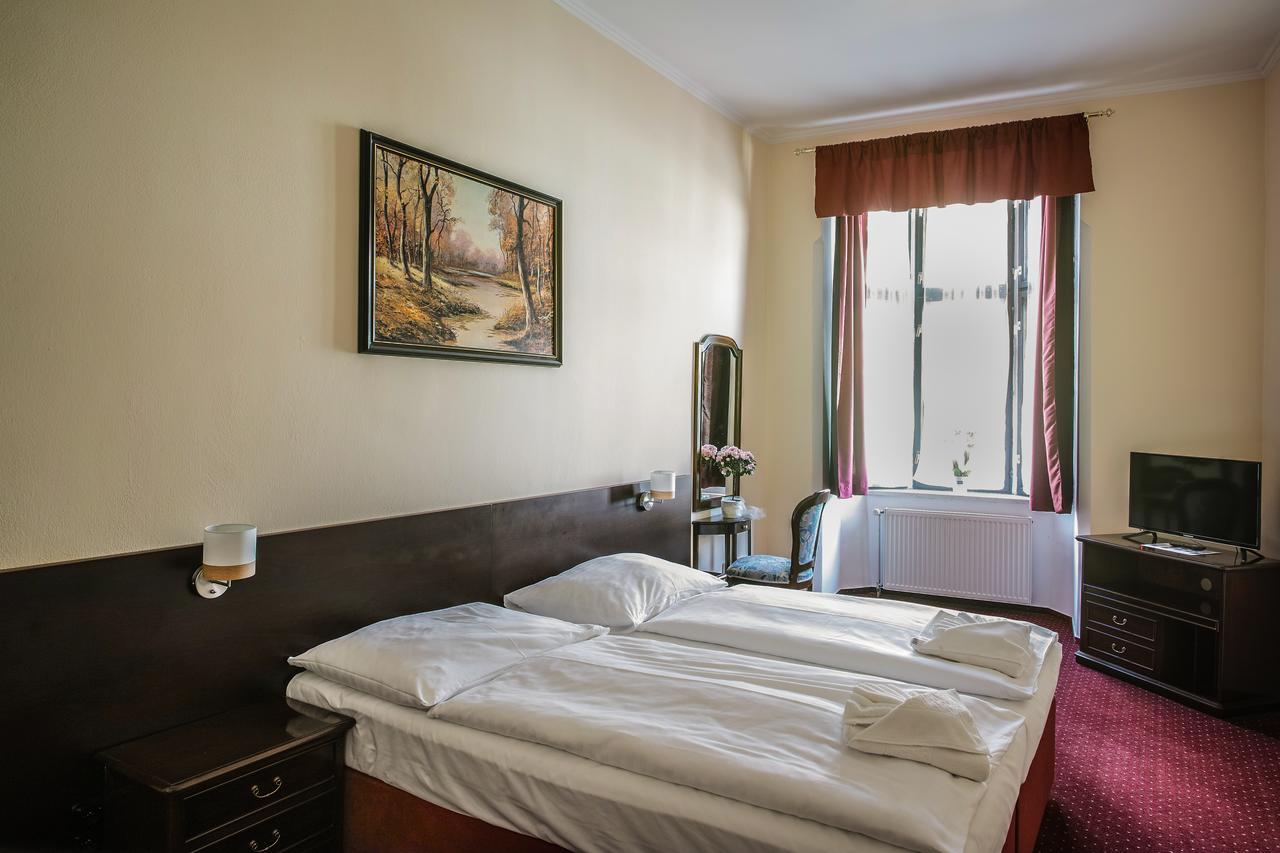 Hotel U Salzmannu Plzeň Extérieur photo